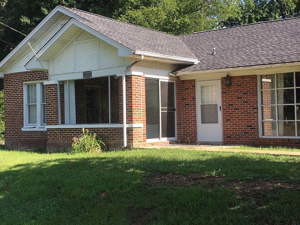 Home in Hamilton, Ms