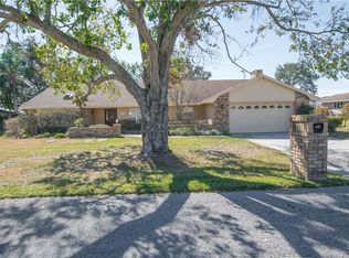 592 Somerset Dr, Auburndale, FL 33823