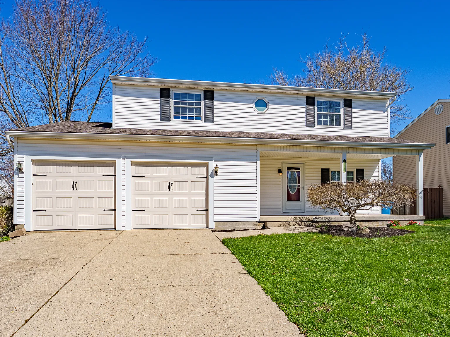 4 bed, 1832 sqft, $1,895 — Photo 2