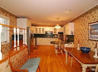 11 Parkwood Rd, Succasunna, NJ 07876