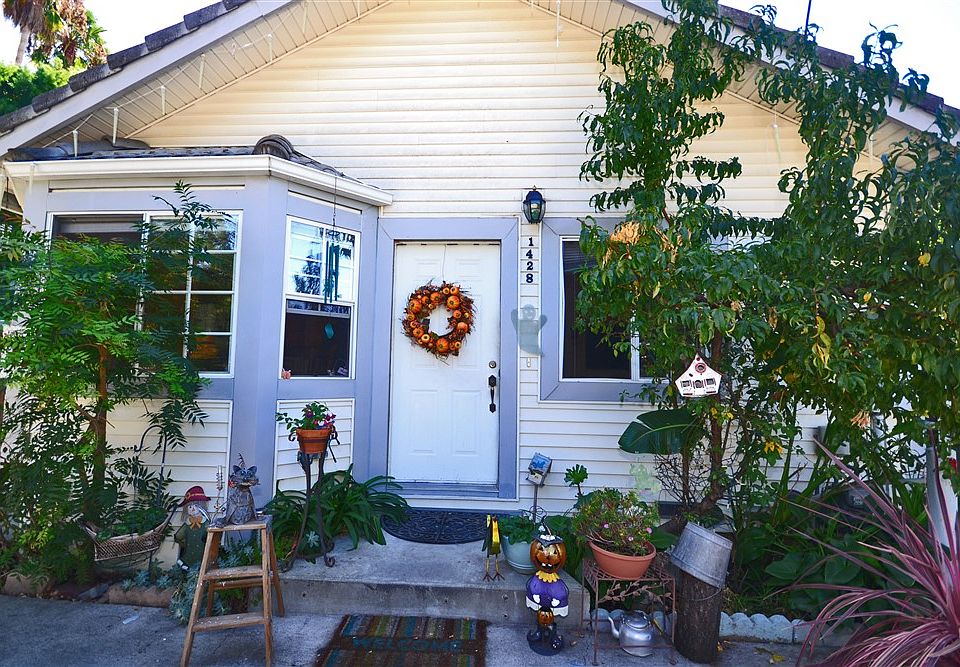 Back house 1428 babel