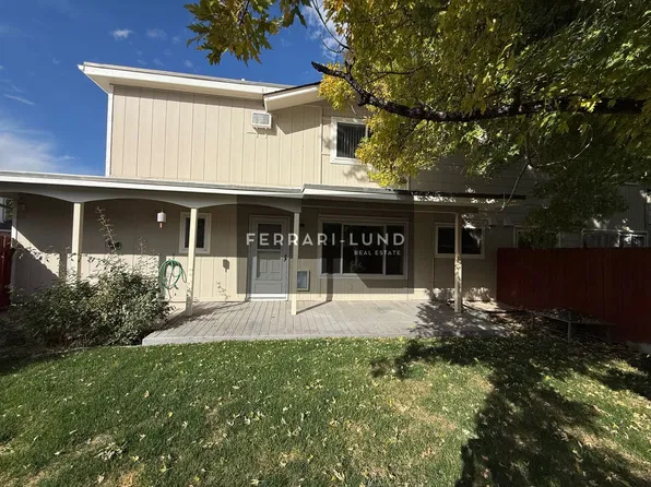 1084 E Huffaker Ln, Reno, NV 89511