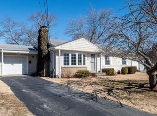 20 Timberland Dr, Riverside, RI 02915