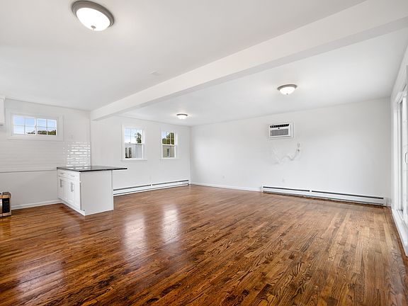 3rd image of 89-20 78th St #2B
