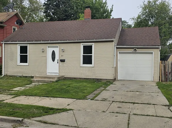 307 Bevier Pl, Aurora, IL 60505