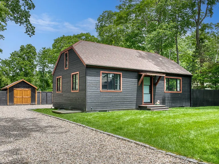 15 Gann Rd — Photo 2