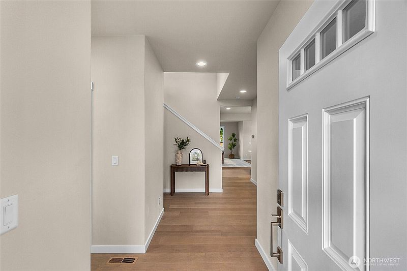4th image of 4649 Brielle Street SE