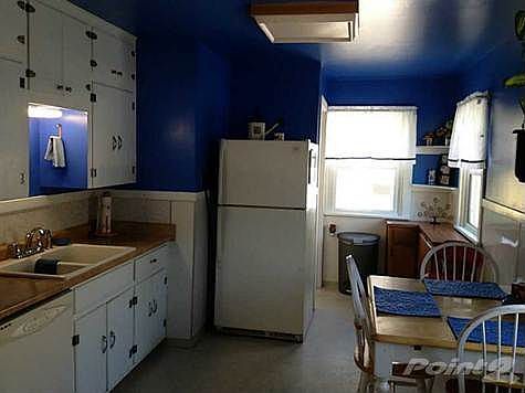 4th image of 737 Saint Johns Ave