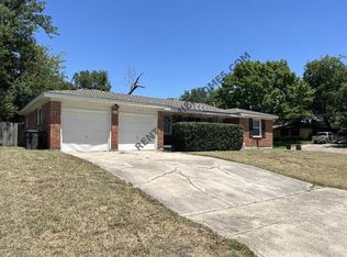 5400 Fursman Ave, Fort Worth, TX 76114