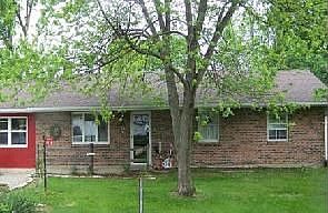 2nd image of 104 Harrison St