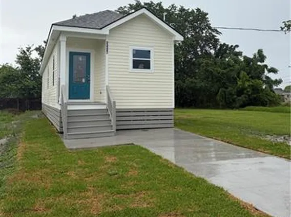 2407 Florence St, Harvey, LA 70058