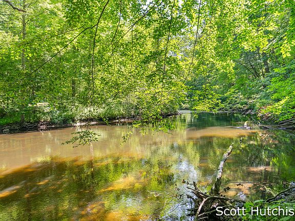 4th image of 2710 Twelve Mile Rd NE
