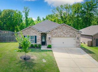 427 Vivian Way, Millington, TN 38053