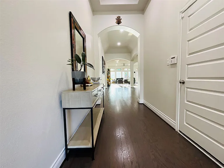 2507 Elmwood Trl — Photo 7
