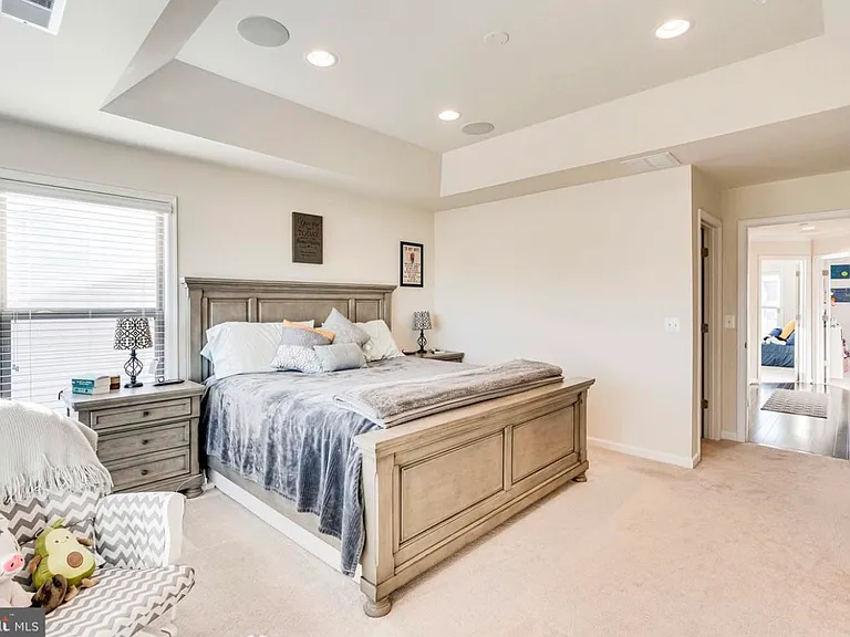 42440 Dogwood Glen Sq — Photo 28