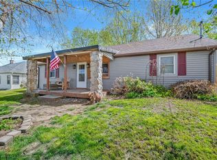 809 N Roche St, Knoxville, IA 50138