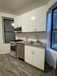 Rented by HOLTON REAL ESTATE INC.