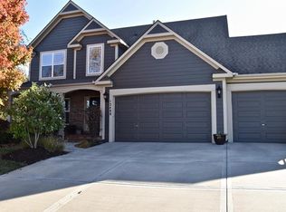 12488 S Valley Cir, Olathe, KS 66061