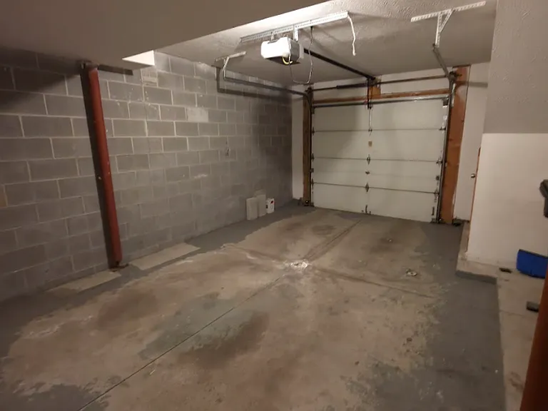 8114 Chester Pkwy — Photo 19