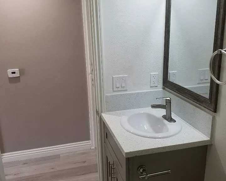 526 N Oxford Ave #2 — Photo 4