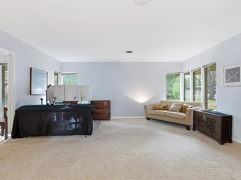 6808 Mesa Dr — Photo 9