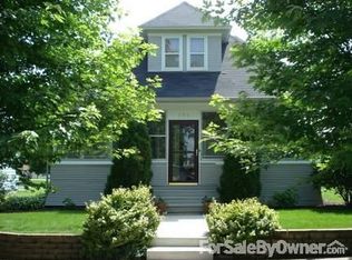 204 Short St, Nichols, IA 52766