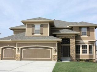 10610 N Tracy Ave, Kansas City, MO 64155