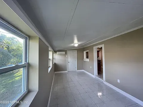 2856 Beachwood Blvd — Photo 23