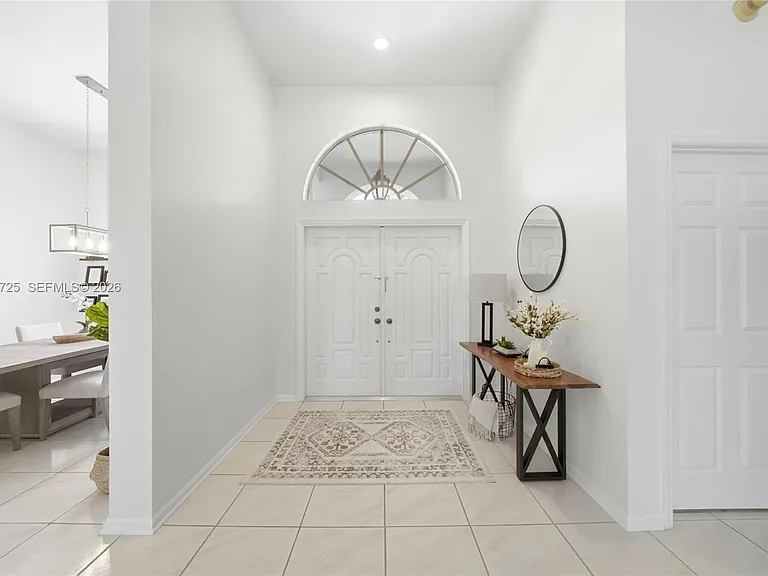 11008 Boca Woods Ln — Photo 2