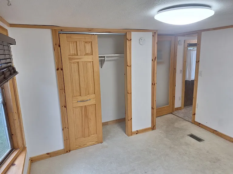 533 County Road 1600 N #13 — Photo 11