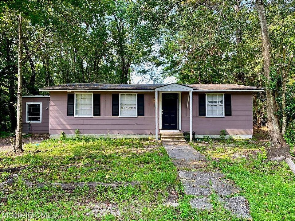 1st image of 2518 Greenlawn Dr