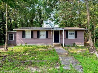 2518 Greenlawn Dr, Mobile, AL 36605