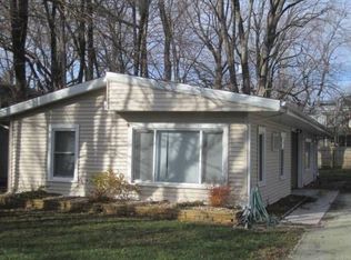 406 E Iowa St, Urbana, IL