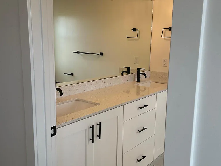49 E Vantage Dr — Photo 14