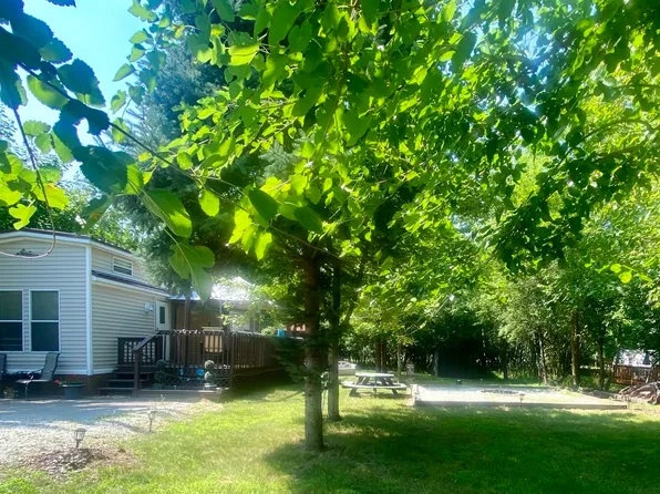 27/88&89 Woodhaven Dr E, Sublette, IL 61367
