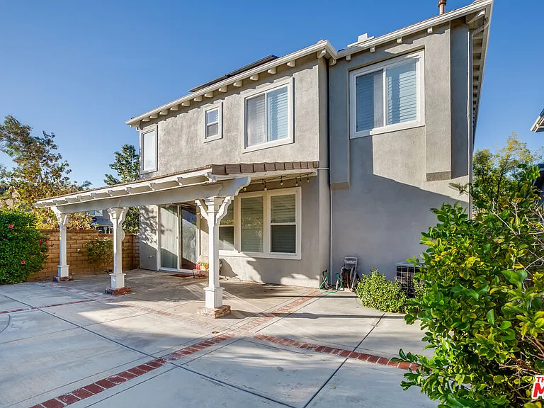 24040 Dandelion Ln — Photo 42