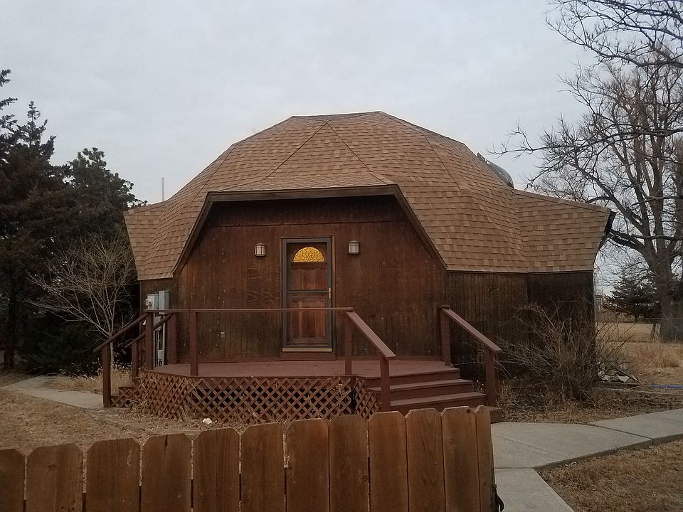 1st image of 204 Vincent Ave