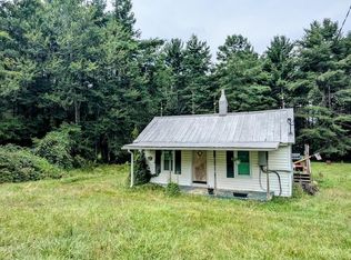 737 Agnes Ln NW, Willis, VA 24380