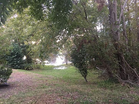 3rd image of 2812 Lantana Lakes Dr E