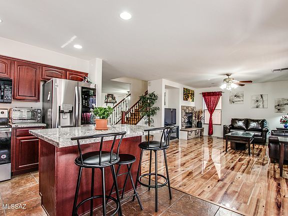 3rd image of 5856 N Dartwhite Dr