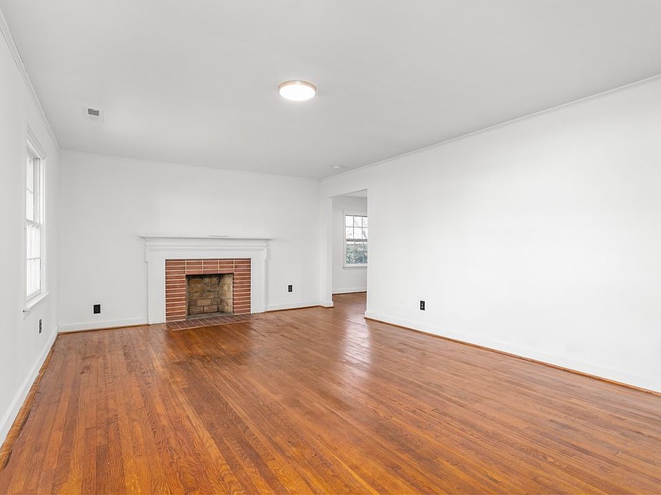 101 E Hill St Apartments Graham, NC Zillow