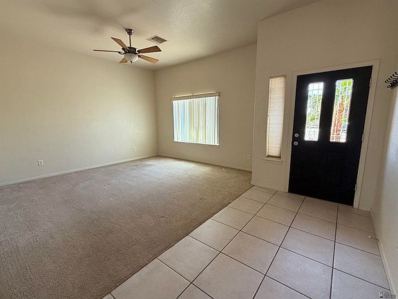 3rd image of 10442 E 39th Pl