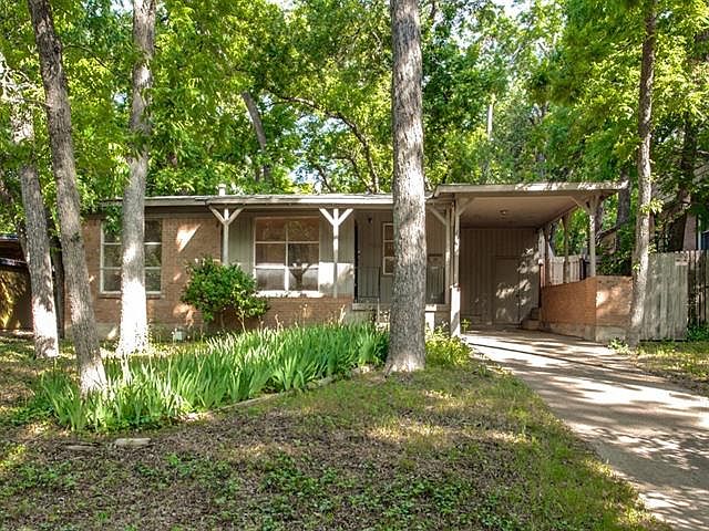 1st image of 10306 Lake Gardens Dr