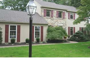 30 North Ln, North Wales, PA 19454