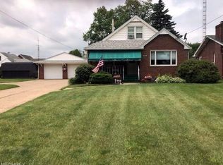 1139 Raff Rd SW, Canton, OH 44710