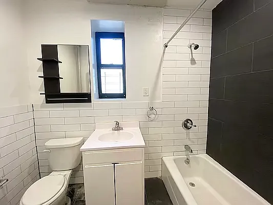 Rented by Bruma Realty LLC | media 5