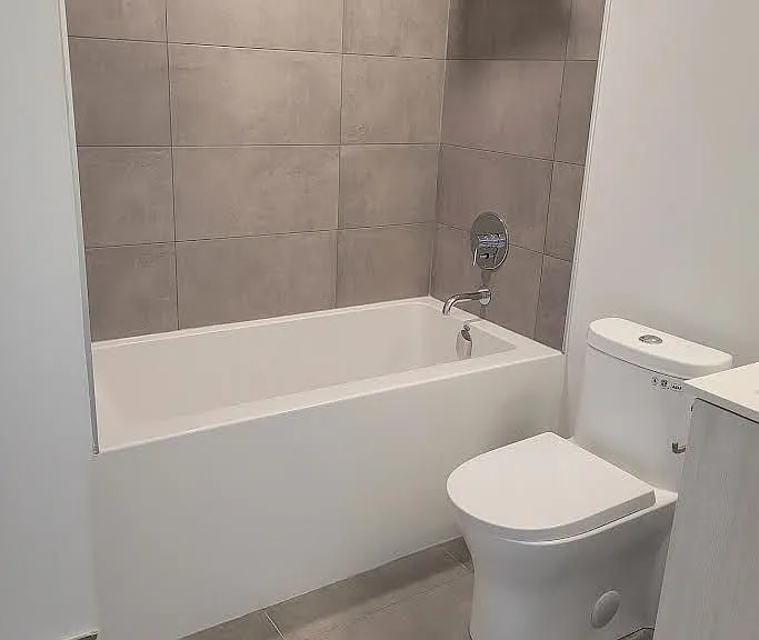 8 Wellesley St W #5505 — Photo 14