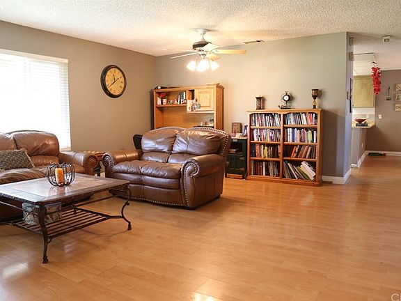 3rd image of 2081 S Buena Vista Ave