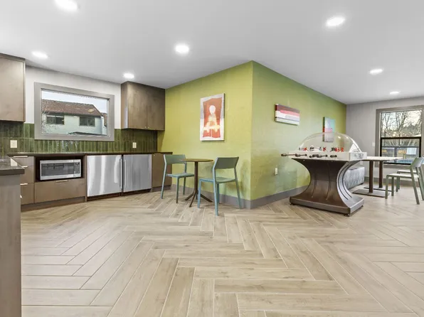 Taluswood Apartments