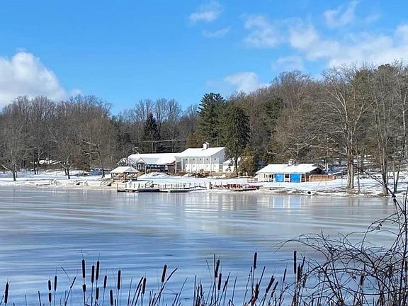 Mt. Gretna lake across the street
